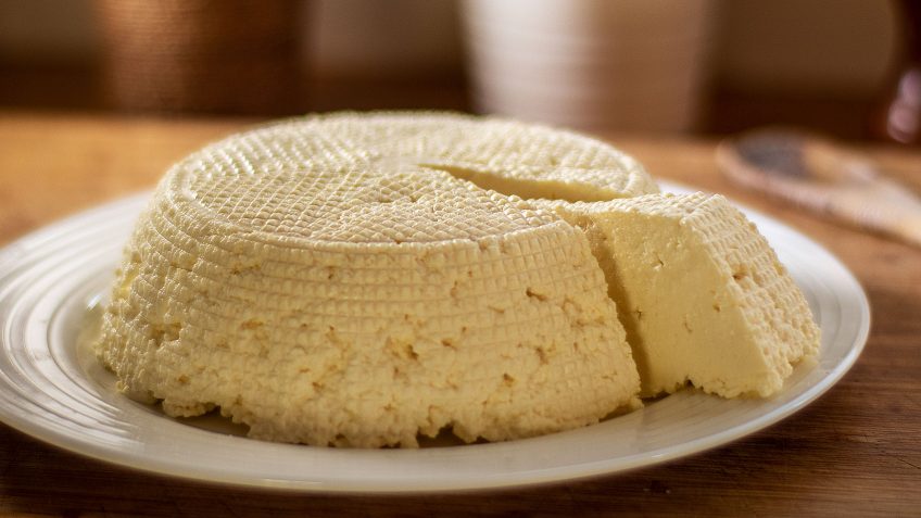 How to make ricotta cheese
